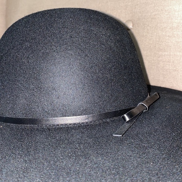 Black Hat - Picture 6 of 6